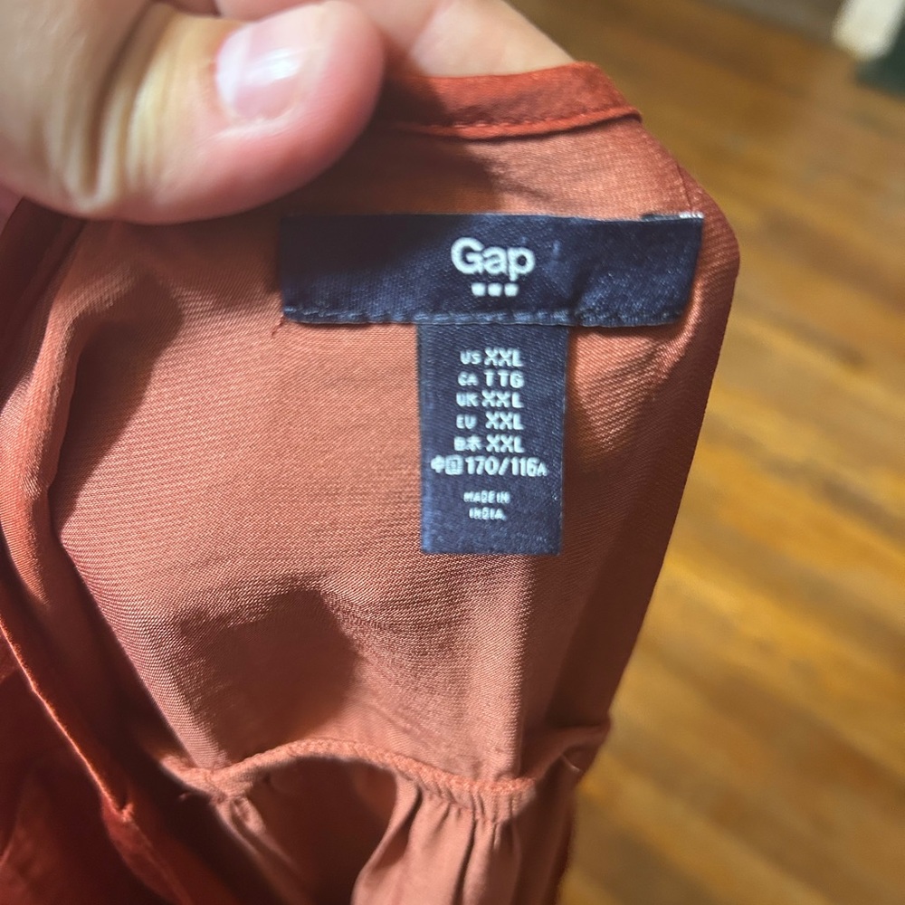 GAP Rust Blouse - Picture 2 of 2